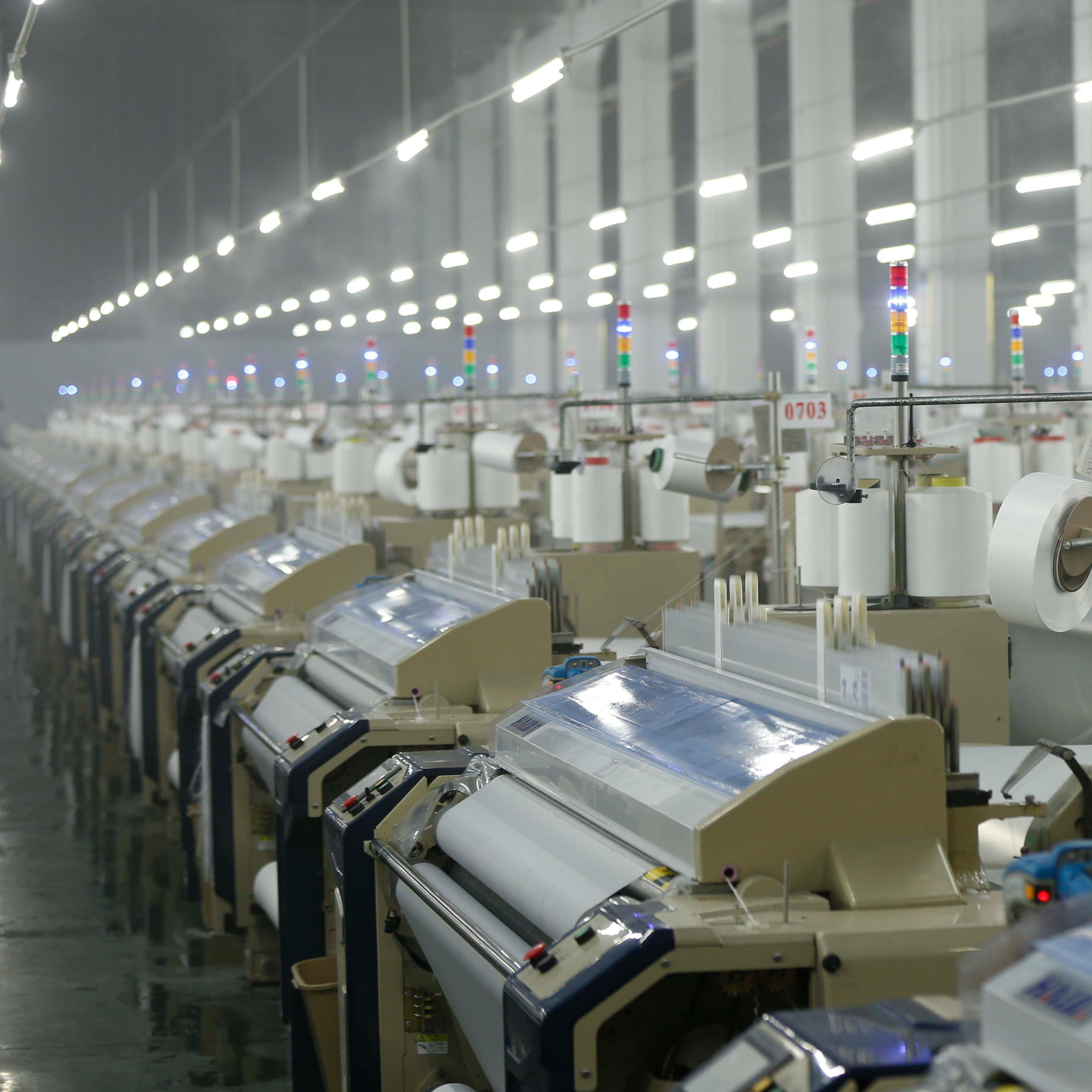 أساسيات النسيج: الخيوط والنسيج والأقمشة